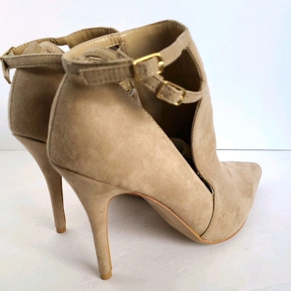 Tan Strappy Heels Size 9 Forever 21 - Picture 6 of 9